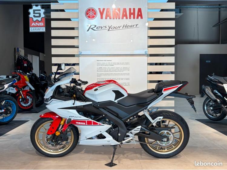 YAMAHA R125 World GP 60th Anniversary