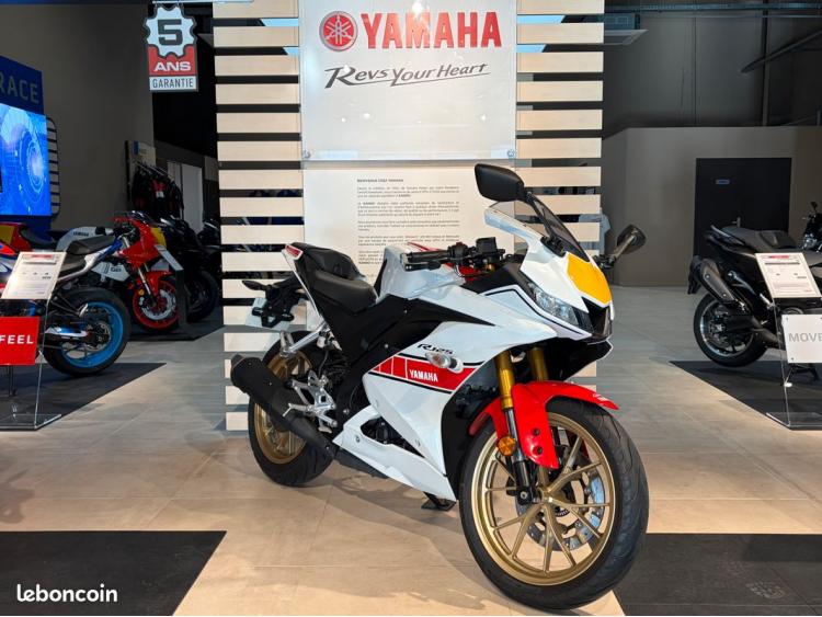 YAMAHA R125 World GP 60th Anniversary